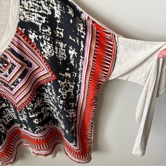 CAbi Aztec Print Silk Scarf Handkerchief Top Long Sleeve V-Neck Loose Fit Boho M - Picture 6 of 10